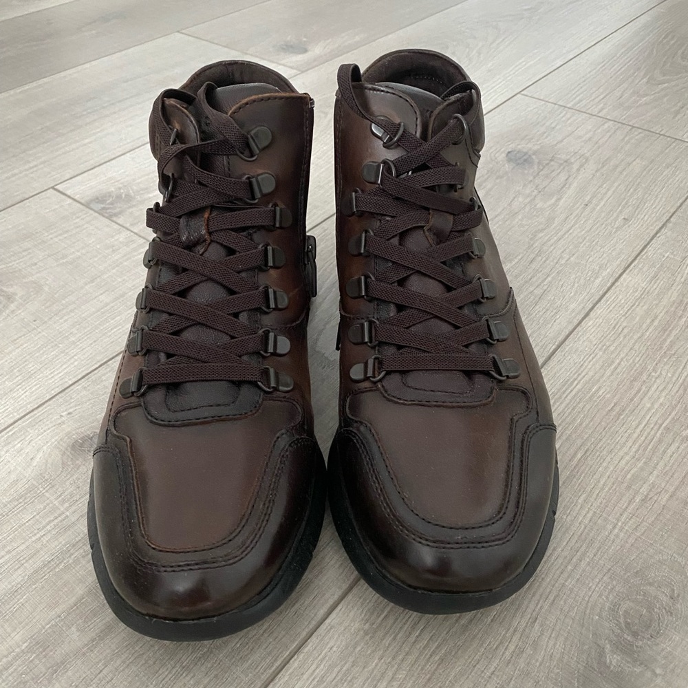 Kenneth Cole leather boots